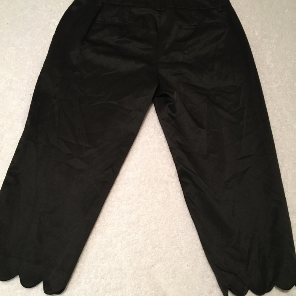 Capris Black Satin pants